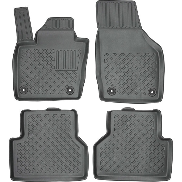 Auton lattiamatot Audi Q3 2011-2018