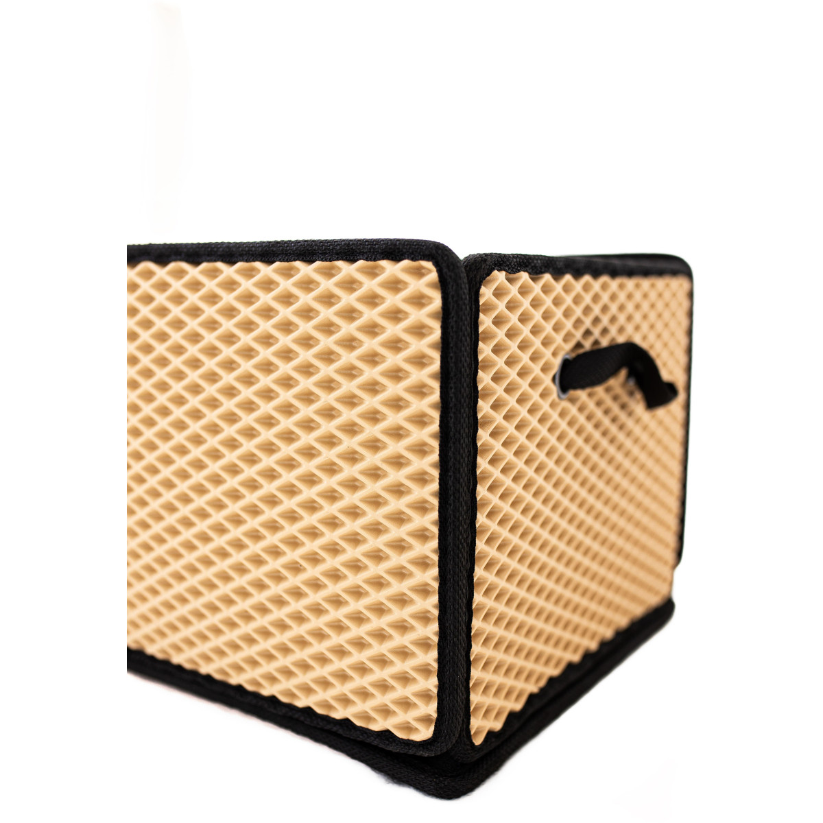 EVAtech tavaratilan järjestäjä LightBox 33x50x25 cm - hiekanvärinen / mustat reunat EVAtech tavaratilan järjestäjä LightBox 33x50x25 cm - hiekanvärinen / mustat reunat