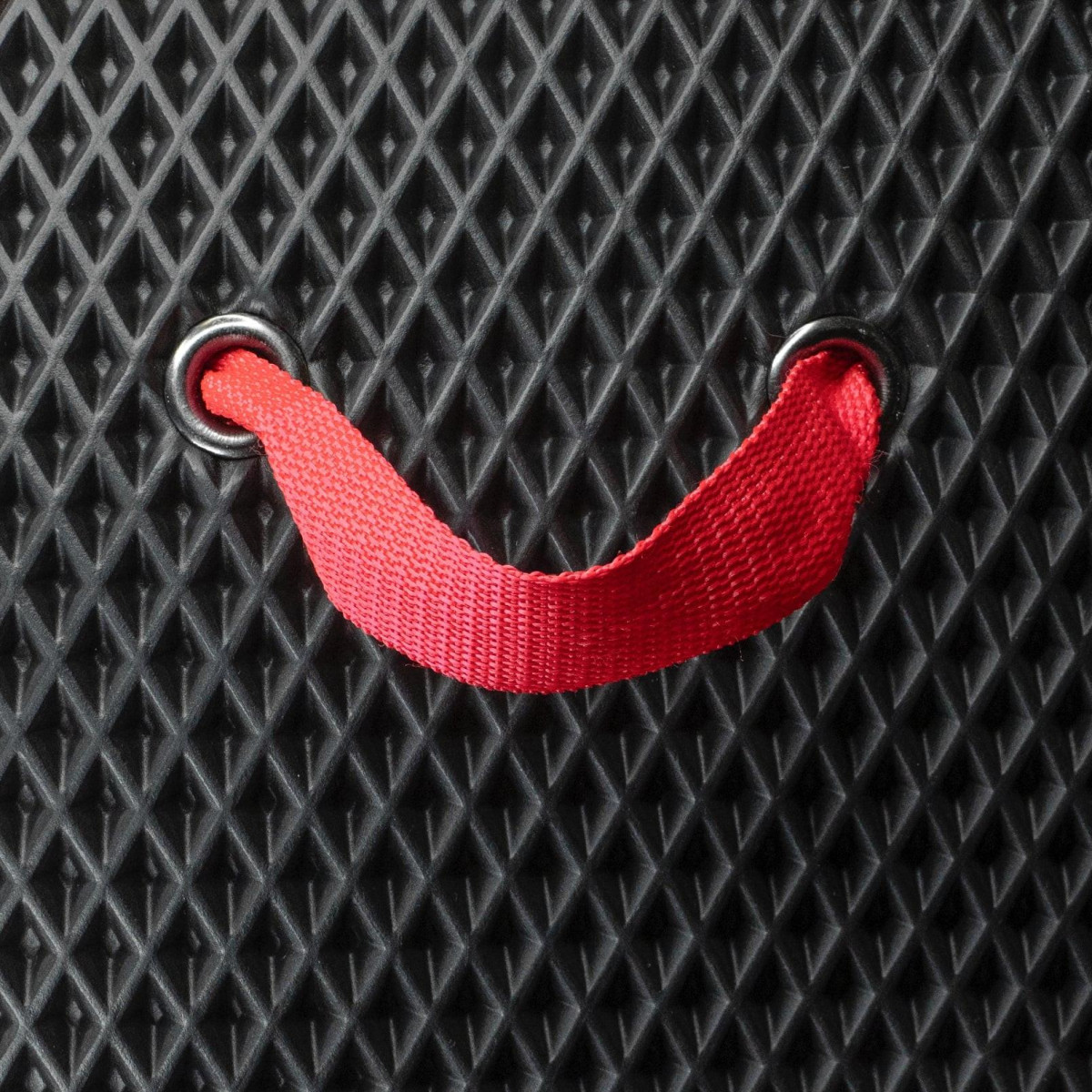 EVAtech tavaratilan järjestäjä PRO XL 32x100x30 cm - musta / punaiset reunat EVAtech tavaratilan järjestäjä PRO XL 32x100x30 cm - musta / punaiset reunat