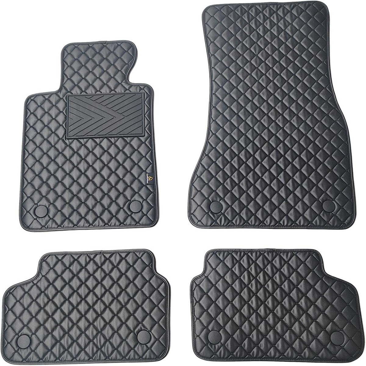 Eco-nahka matot QuiltyMats BMW 5 ser. 2016-2023 (G30/G31) (Musta / mustat ompeleet)