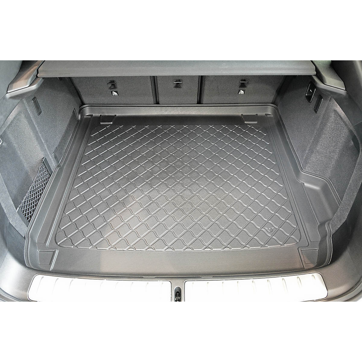 Runko matto BMW X4 (G02) vuodesta 2018 (for models with and without rails) Runko matto BMW X4 (G02) vuodesta 2018 (for models with and without rails)