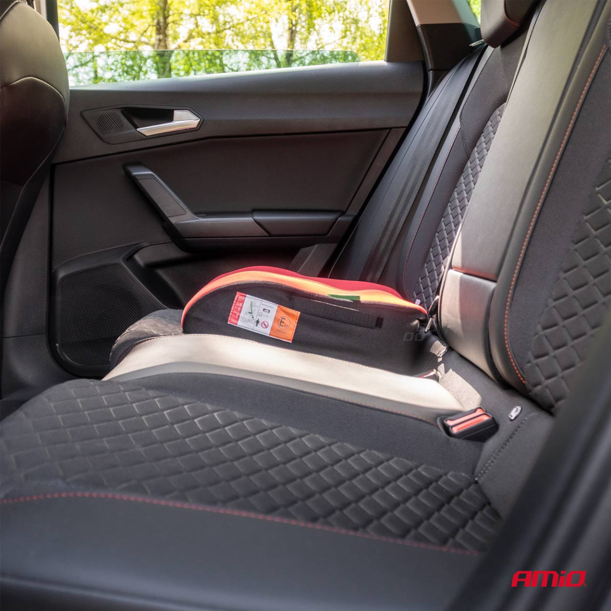 Turvaistuimen koroke lapsille BUBU 15-36kg ECE 44-04 AMIO-04475