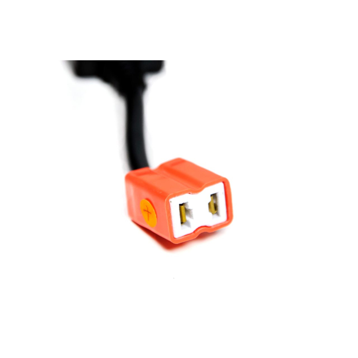 CANBUS-sovitin LED-ajovaloille H7 AMIO-01070