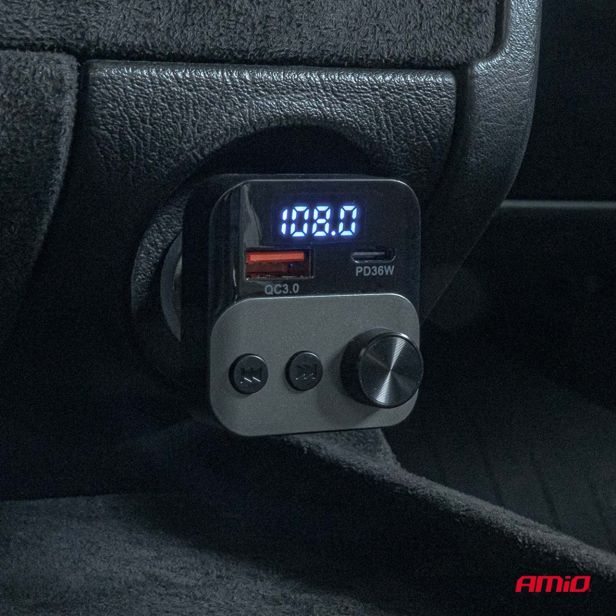 Auton FM-lähetin, 1×USB-A 1×USB-C 12V 24V AMIO-04647