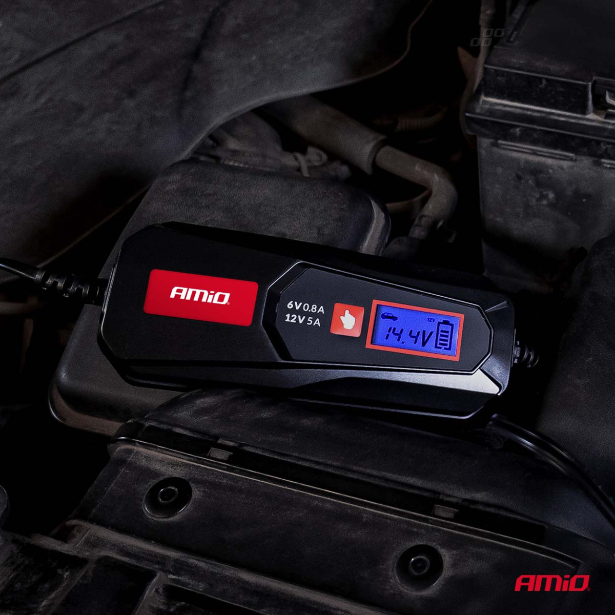 Digitaalinen akkulaturi LYIJY/STD/GEELI/AGM/LiFePO4 5A 6/12V AMIO-04522