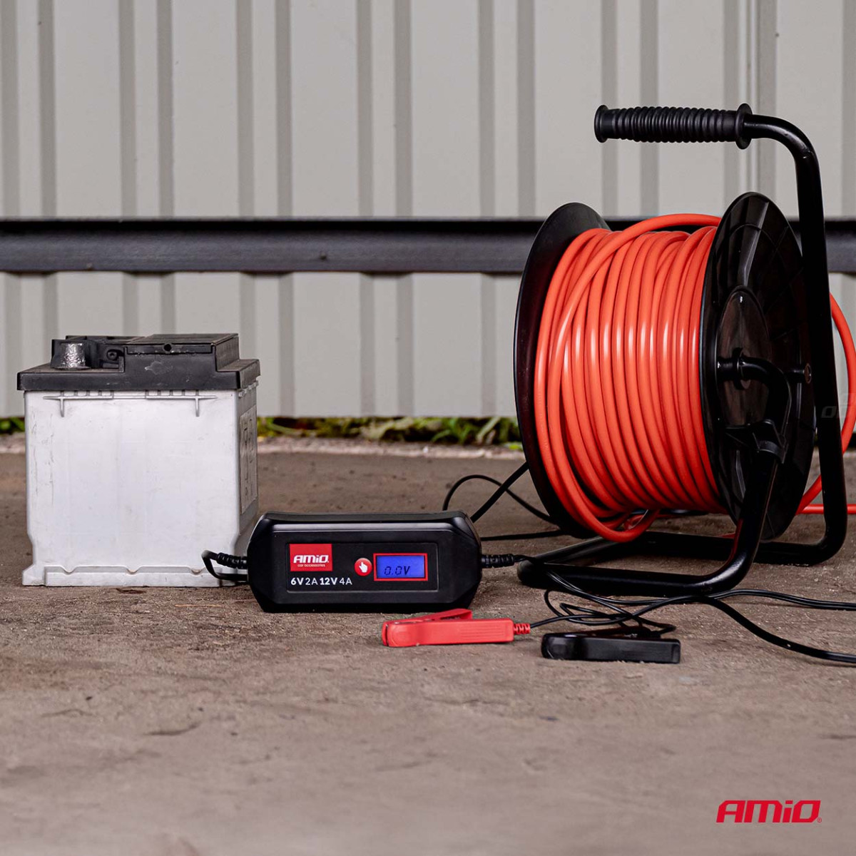 Digitaalinen akkulaturi STD/GEELI/AGM/MÄRKÄ 4A 6/12V AMIO-04523