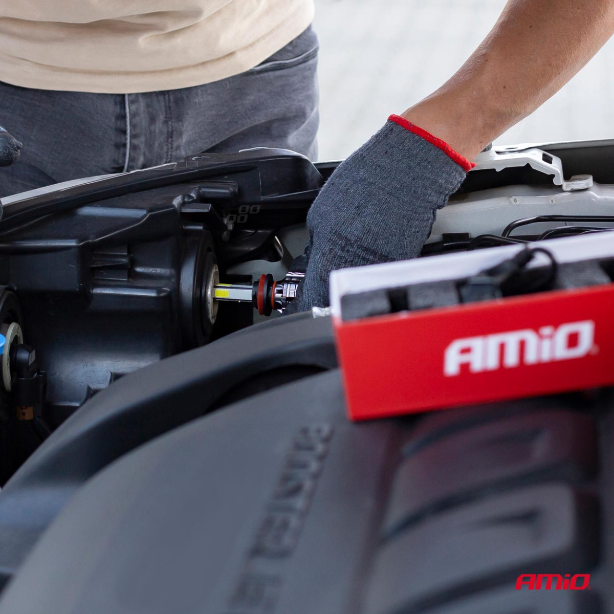 LED-ajovalon polttimot COB-sarja H4 AMiO-02843