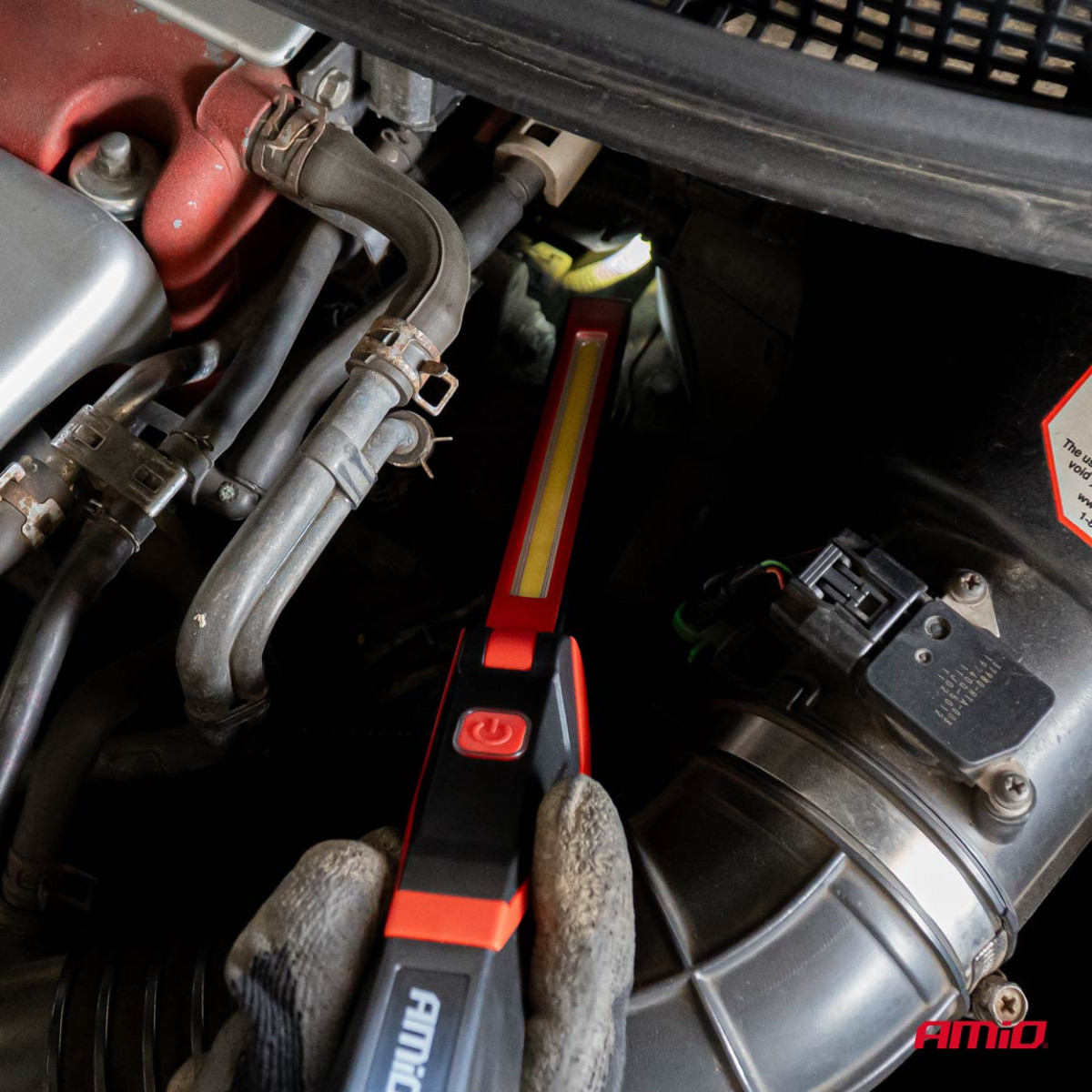 LED-tarkastusvalo COB, magneetilla, 5 W, 2600 mAh