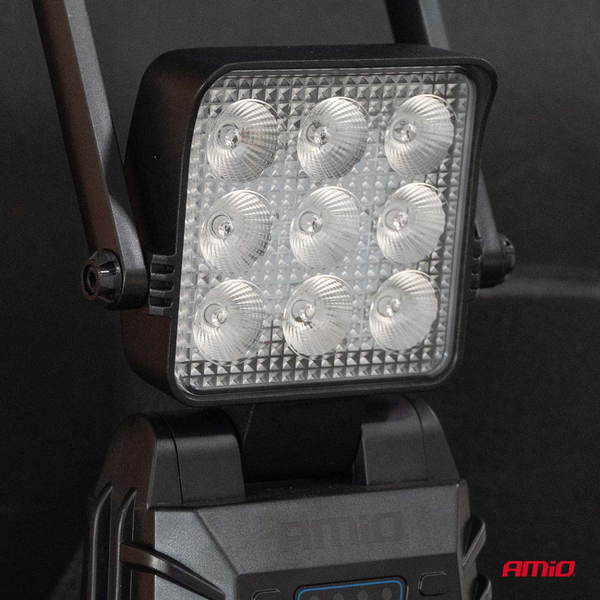 Kannettava LED-työ- ja varoitusvalo 15W (AKKU) AMIO-04865
