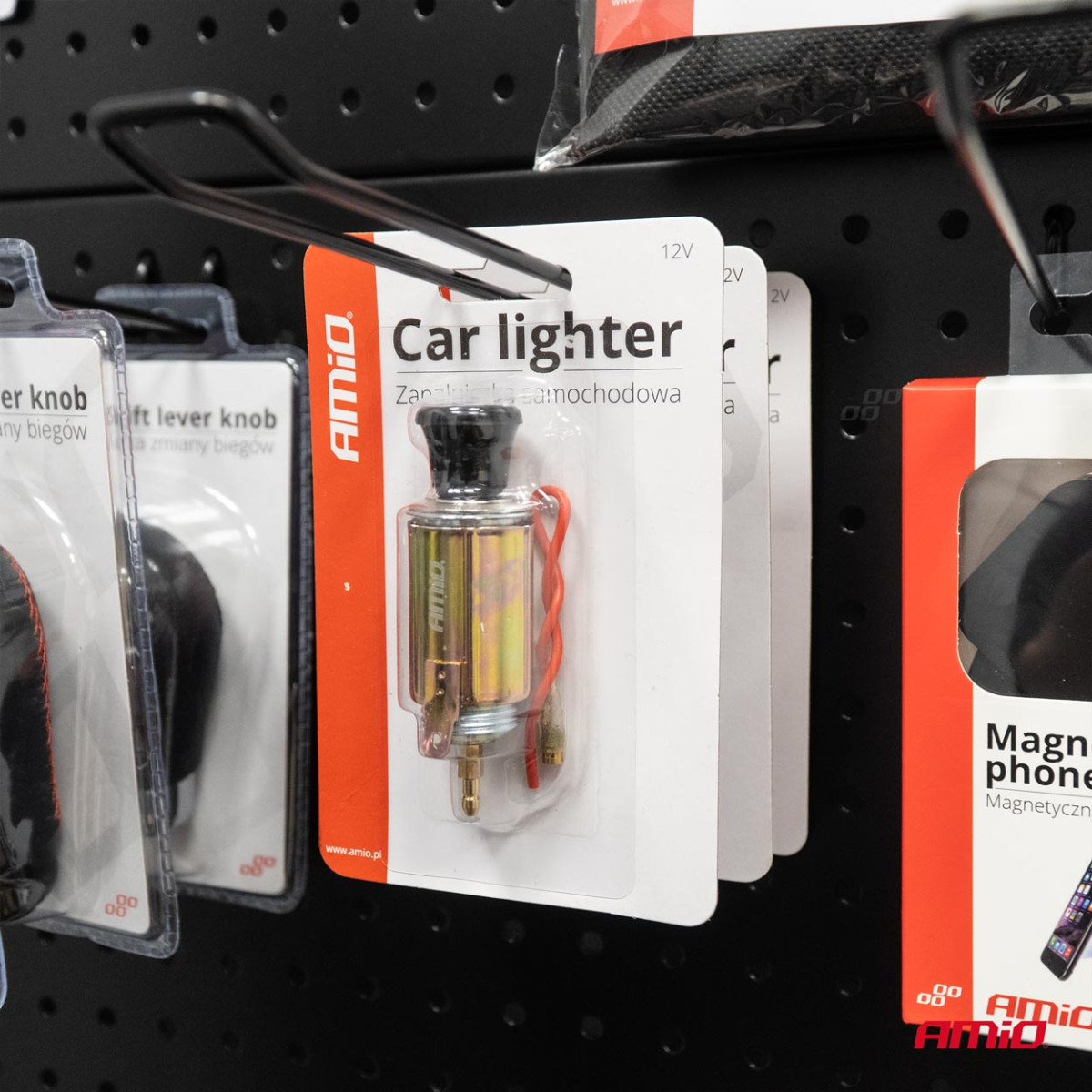 Tupakansytytinpistoke 12V CLI-04, AMIO-01261