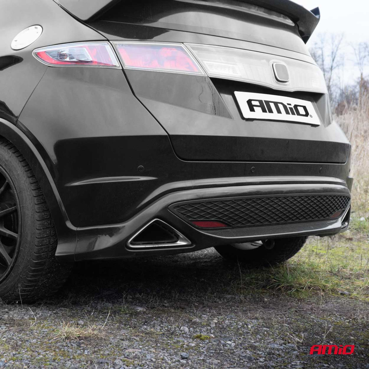 Pysäköintitutka LED, 4 mustaa anturia 22 mm AMIO-01565