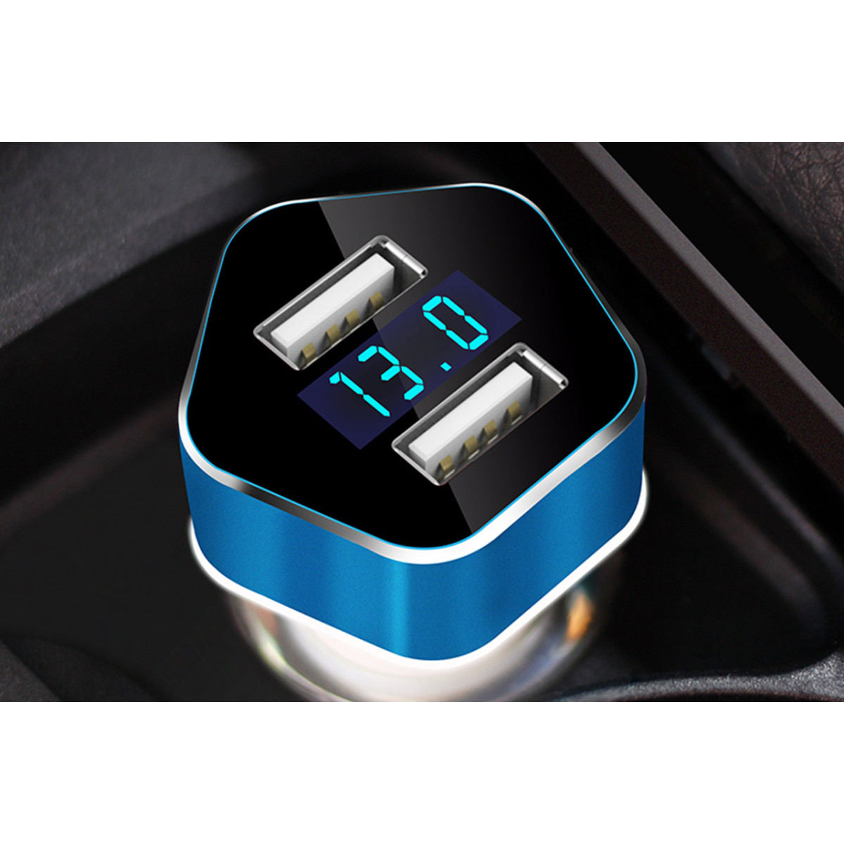 Auton USB-laturi volttimittarilla, 2×USB PCH PRO-05 AMIO-02358