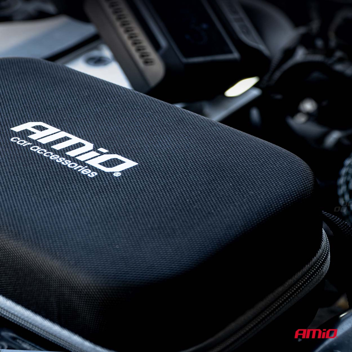 4in1 auton käynnistysapulaite kompressorilla, LED-taskulampulla ja varavirtalähteellä 12V 12Ah 1600A AMIO-04677