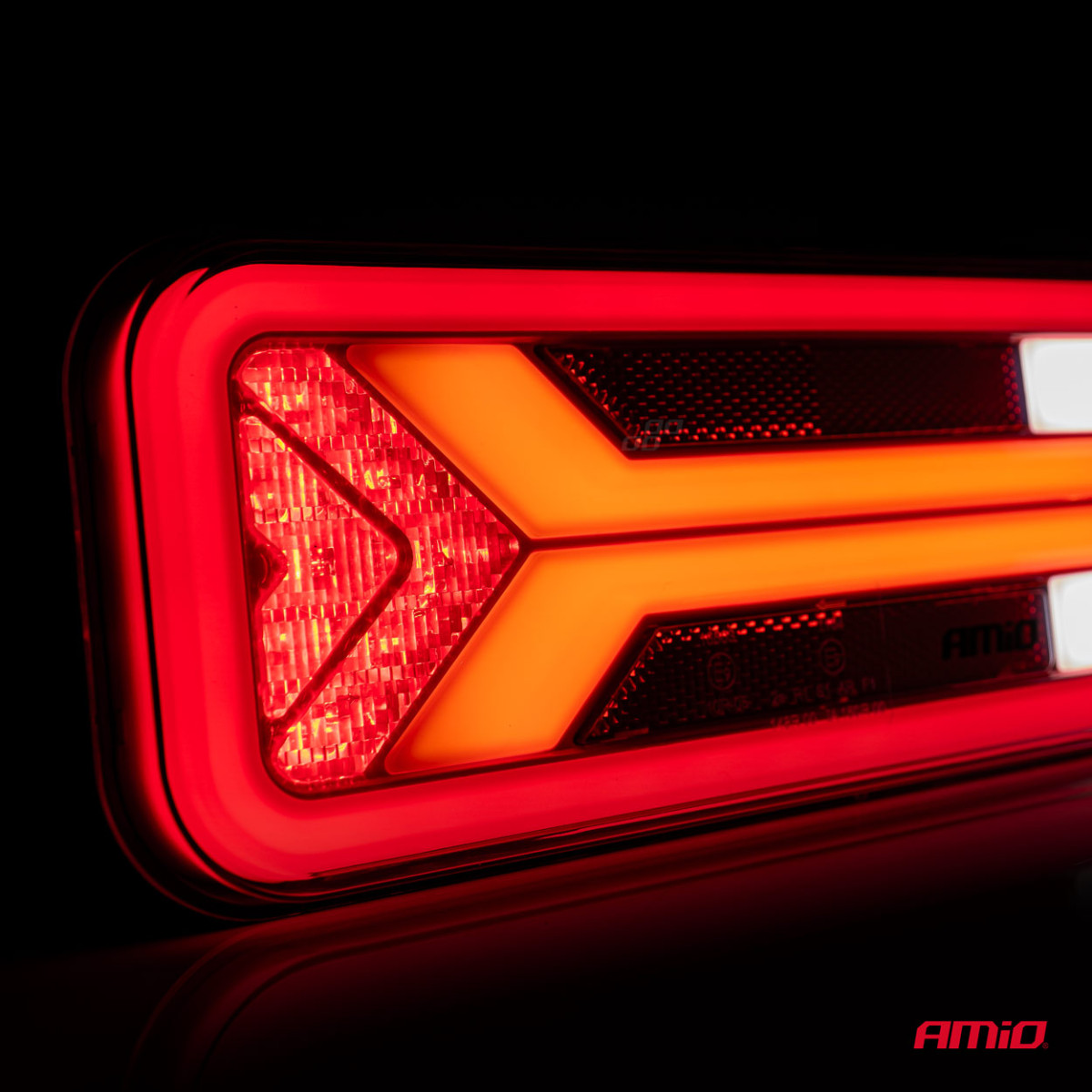 Monitoiminen LED-takavalo RCL-09-L dynaaminen, vasen