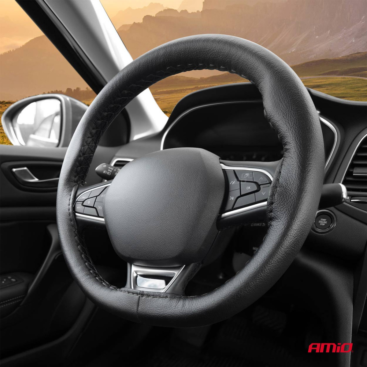 Ohjauspyörän suojus neulalla ja langalla 38-39 cm - musta / mustat tikkaukset