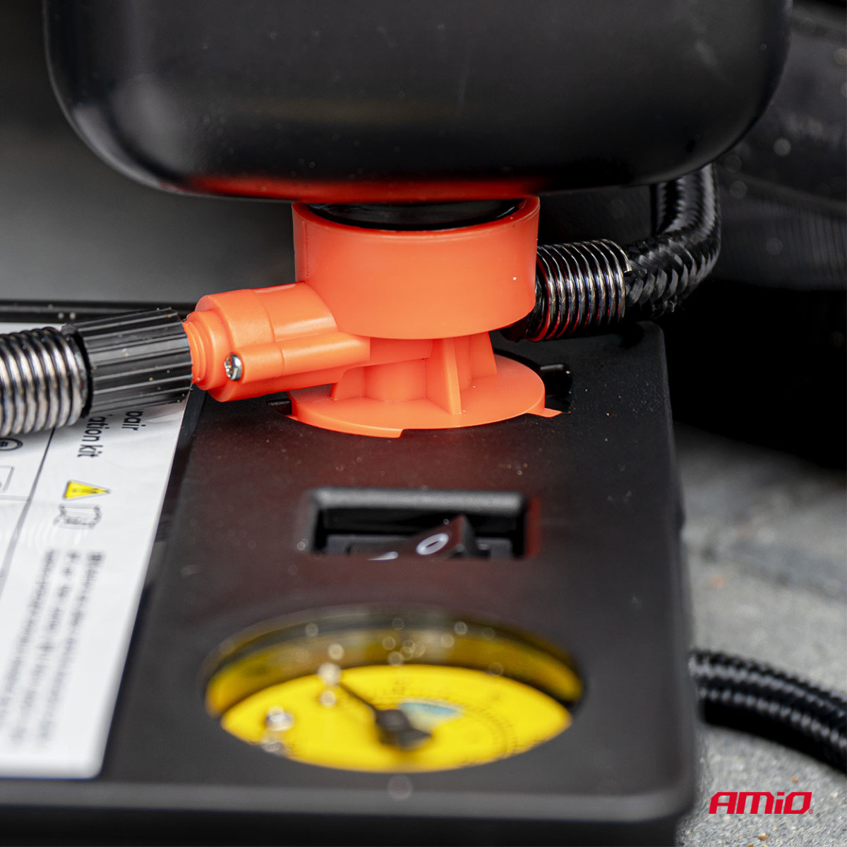 Renkaankorjaussarja kompressorilla, 12 V, 31 mm, AMIO-04930